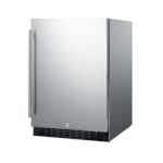 Summit SPR627OSCSS - Outdoor All-Refrigerator, built-in or freestanding, 4.6 cu.ft.