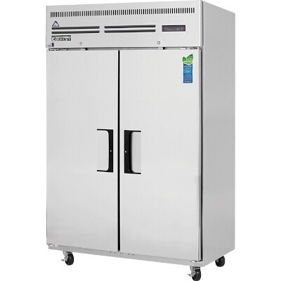 Everest ESF2 Reach-In Freezer 
