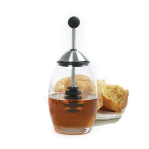 Holds, 10 ounces of Honey 