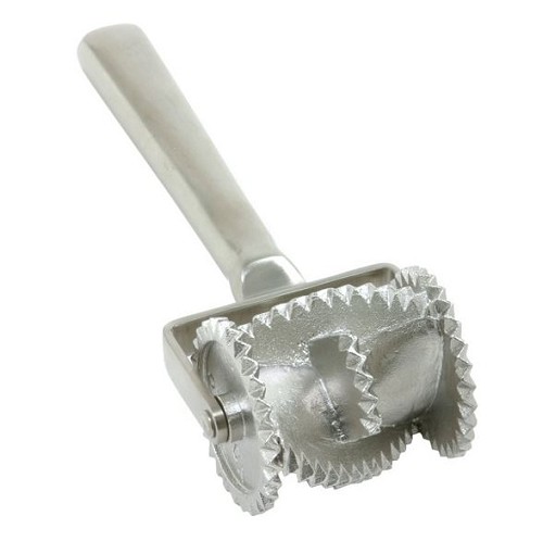 Norpro 3287 - Fattigmann Cutter, 2.25 x 6.75 in. 