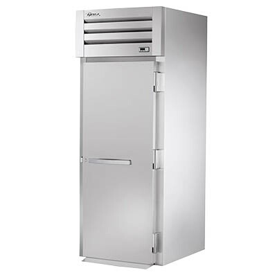 True STR1HRI-1S Roll-In Heated Cabinet 